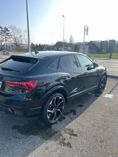 Audi Q3 Sportback 40 TDI S line — SUV coupé diesel, 32 000 km seulement — dettaglio