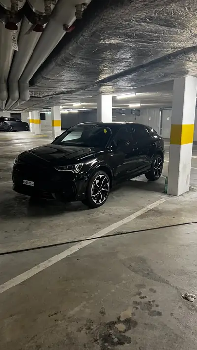 Audi Q3 Sportback 40 TDI S line — SUV coupé diesel, 32 000 km seulement — Miniatura 19