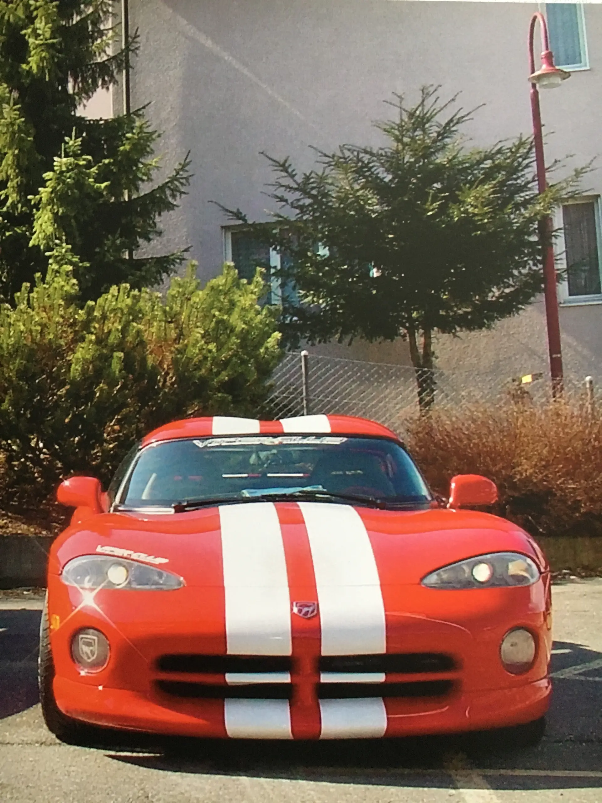Dodge Viper RT-10 1994 — Légende américaine décapotable, 580 ch purs — vista esterna