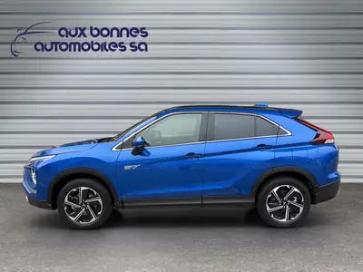 Mitsubishi Eclipse Cross 2.4 PHEV — SUV hybride rechargeable 4WD, 3 700 km seulement — Miniature 9