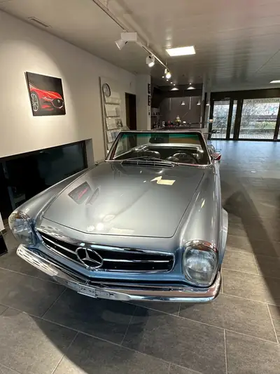 Mercedes-Benz SL 280 Pagode 1969 — Chef-d'œuvre cabriolet vintage, contrôle technique frais — Miniature 7