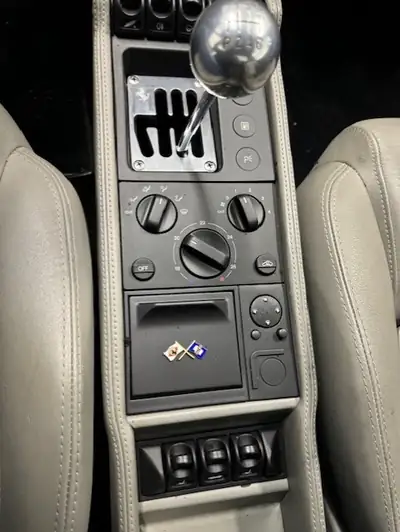 Ferrari F355 Cabriolet — Légende des années 90, entretien impeccable — Armaturenbrett