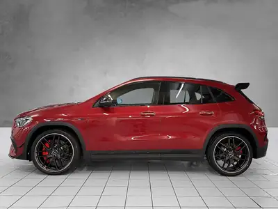 Mercedes-Benz GLA 45 S AMG 4Matic+ — SUV compact haute performance, 20'000 km seulement — rear view