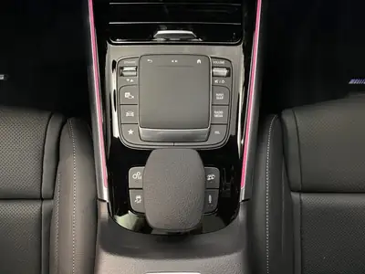 Mercedes-Benz GLA 45 S AMG 4Matic+ — SUV compact haute performance, 20'000 km seulement — Thumbnail 13
