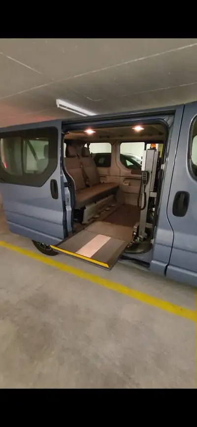 Opel Vivaro 2.0 CDTi — Monospace aménagé pour mobilité, lift fauteuil roulant électrique — Miniatur 8
