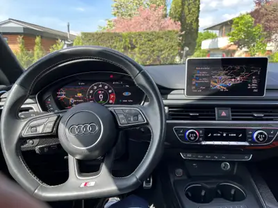 Audi S4 Avant 3.0 TFSI — Break sportif quattro, 99'000 km seulement — Armaturenbrett