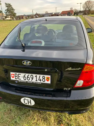 Hyundai Accent 1.6 GLS — Citadine fiable, 46'000 km, sans accident — arrière