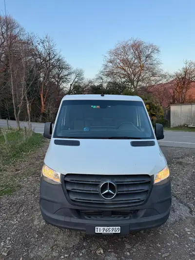 Mercedes-Benz Sprinter 214 CDI — Utilitaire fiable, 125'000 km, diesel économe — Außenansicht