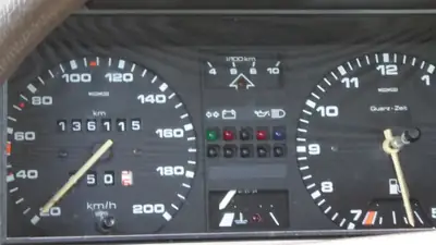 VW Passat 32B 1985 — Véritable pièce de collection, statut de véhicule ancien acquis — Miniatura 8