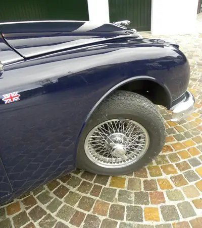 Jaguar MK 2 1963 — Classique britannique entièrement restauré, direction assistée — fianco