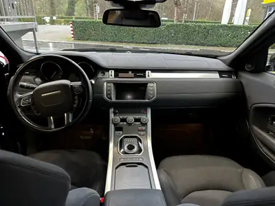 Range Rover Evoque 2.0 TD4 Pure — Diesel dynamique, tout-terrain polyvalent, faible kilométrage — Thumbnail 7