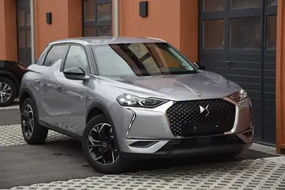 DS 3 Crossback 1.2 PureTech Performance Line — Élégance urbaine et technologie, 66 900 km — fianco