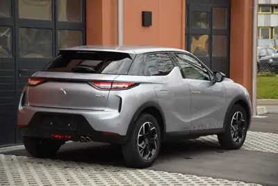 DS 3 Crossback 1.2 PureTech Performance Line — Élégance urbaine et technologie, 66 900 km — Miniatura 7