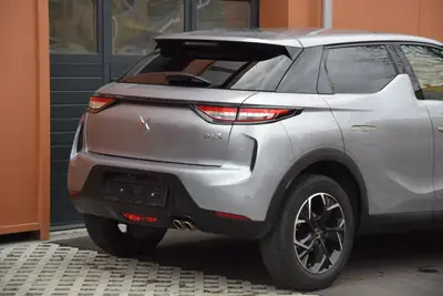 DS 3 Crossback 1.2 PureTech Performance Line — Élégance urbaine et technologie, 66 900 km — Miniatura 9