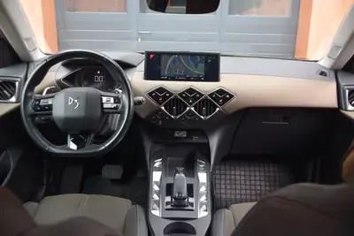 DS 3 Crossback 1.2 PureTech Performance Line — Élégance urbaine et technologie, 66 900 km — Miniatura 11