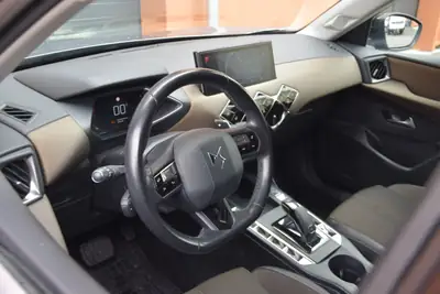 DS 3 Crossback 1.2 PureTech Performance Line — Élégance urbaine et technologie, 66 900 km — Miniatura 13
