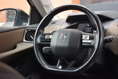 DS 3 Crossback 1.2 PureTech Performance Line — Élégance urbaine et technologie, 66 900 km — Miniatura 14