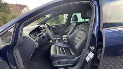 VW Golf 7 R 360S — Berline sportive 360 ch, transmission intégrale, faible kilométrage — tableau de bord