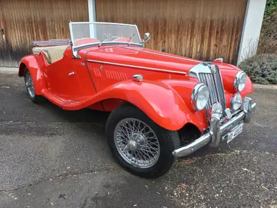 MG TF 1956 — Cabriolet anglais classique, seulement 5200 km — vue extérieure