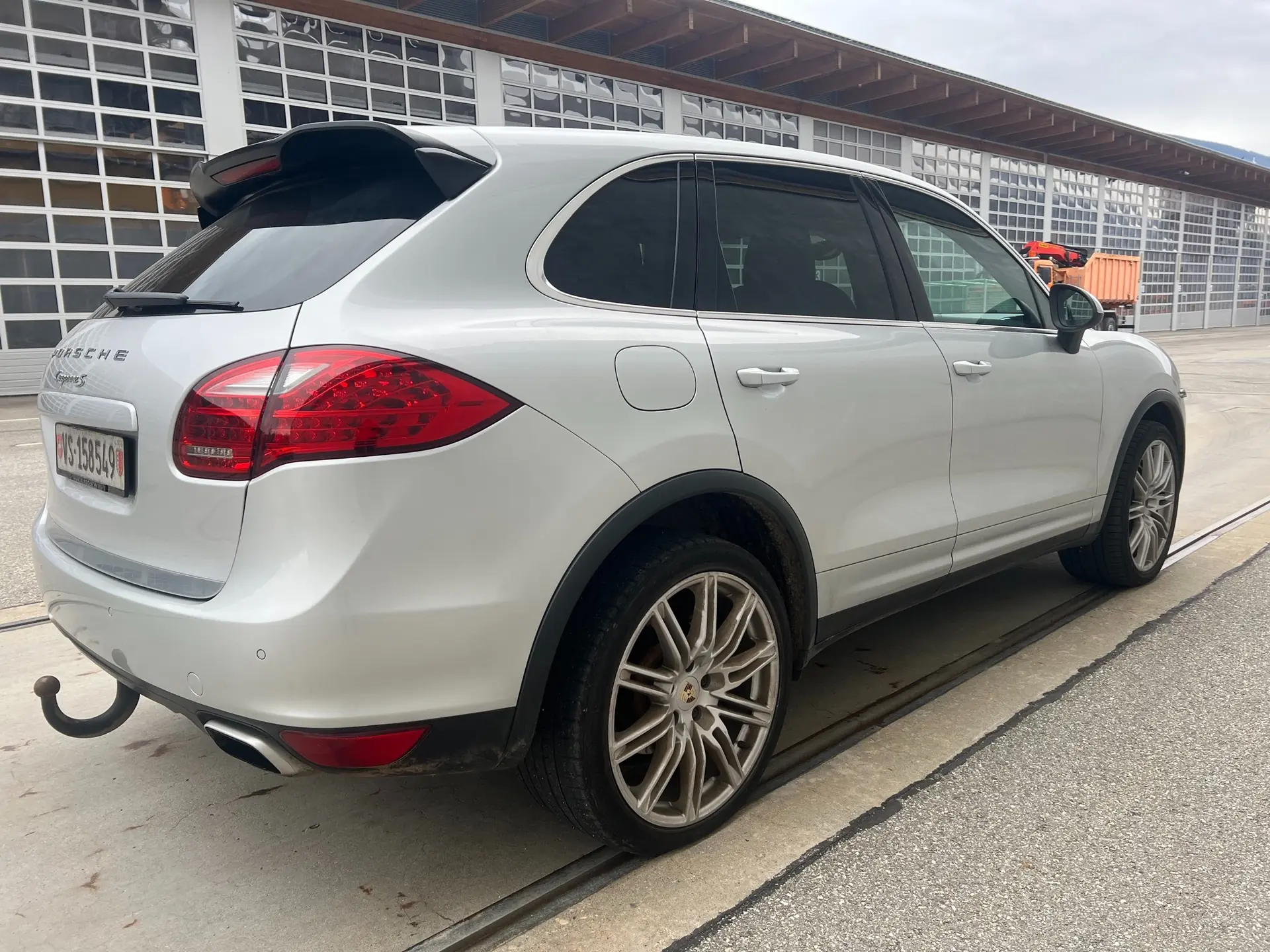 Porsche Cayenne 2012 occasion Visp — 3