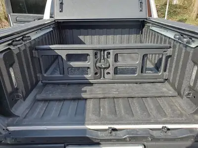 DODGE Ram 1500 5.7L V8 HEMI eTorque 4x4 — Crew Cab musclé, 10'000 km seulement — Miniatur 13