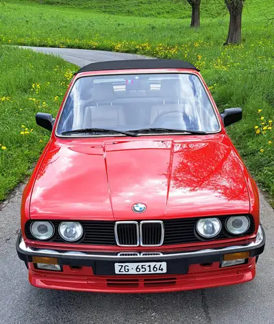 BMW 325 Cabrio 1988 — Chef-d'œuvre cabriolet vintage avec immatriculation collection — Miniatur 9