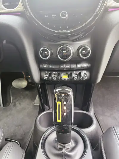 MINI Cooper SE Mosaert Edition — Électrique 184 ch, édition limitée, quasi neuf — Detail