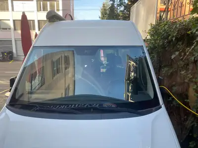 Hyundai H350 2.5 CRDi Amplia — Utilitaire premium modulable, 17'600 km seulement — Seitenansicht