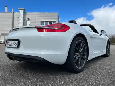 Porsche Boxster 2.7 — Roadster sportif élégant, 63 500 km, sans sinistre — Miniatura 8