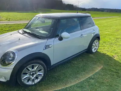 Mini Cooper S Cabrio 50 Camden 2009 — Cabriolet dynamique, moteur turbo rénové — détail