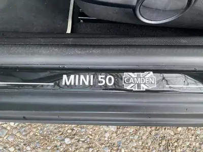 Mini Cooper S Cabrio 50 Camden 2009 — Cabriolet dynamique, moteur turbo rénové — Miniature 9