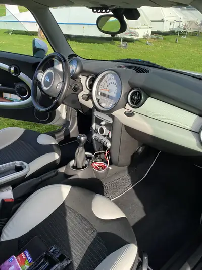 Mini Cooper S Cabrio 50 Camden 2009 — Cabriolet dynamique, moteur turbo rénové — Miniature 12