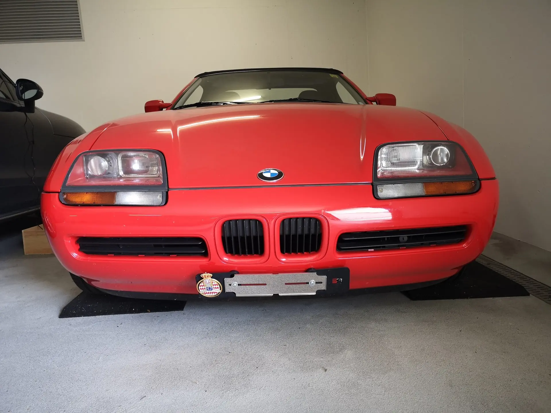 BMW Z1 1993 — Roadster iconique, 29 000 km, état impeccable avec hard-top — vue extérieure
