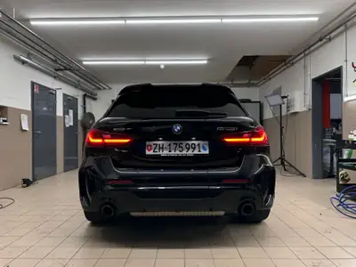 BMW M135i xDrive Steptronic — Berline sportive 306 ch, 45'000 km seulement — detail