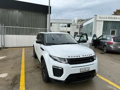 Range Rover Evoque 2.0 TD4 HSE Dynamic — SUV compact premium, moteur diesel efficace — tableau de bord
