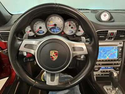 Porsche 911 Turbo Cabrio PDK — Légendaire sportive décapotable, 500 ch purs — Miniatur 12