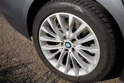 BMW 530d Touring Luxury Line — Break diesel performant, première main, sans accident — Miniature 13