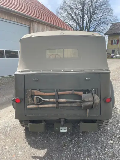 Dodge WC-56 1944 — Cabriolet militaire légendaire, 6 places, moteur essence robuste — Heckansicht
