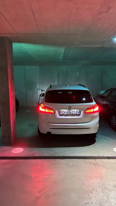 BMW 218 Active Tourer Sport Line — Monospace compact performant, entretien BMW complet — tableau de bord