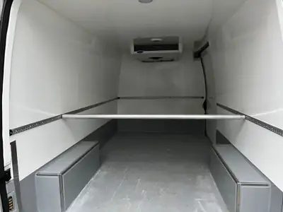 MAXUS EV80 — Utilitaire électrique compact, 10'000 km seulement — interni