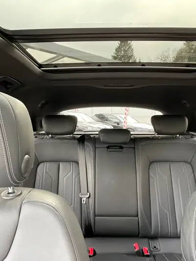 Audi e-tron 55 Advanced quattro — SUV électrique premium, 49'000 km seulement — dashboard