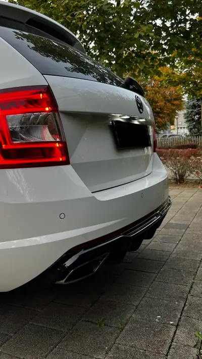 Skoda Octavia Combi 2.0 TSI RS — Break sportif 220 ch, sans sinistre — Innenraum