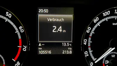 Skoda Octavia Combi 2.0 TSI RS — Break sportif 220 ch, sans sinistre — Miniatur 7