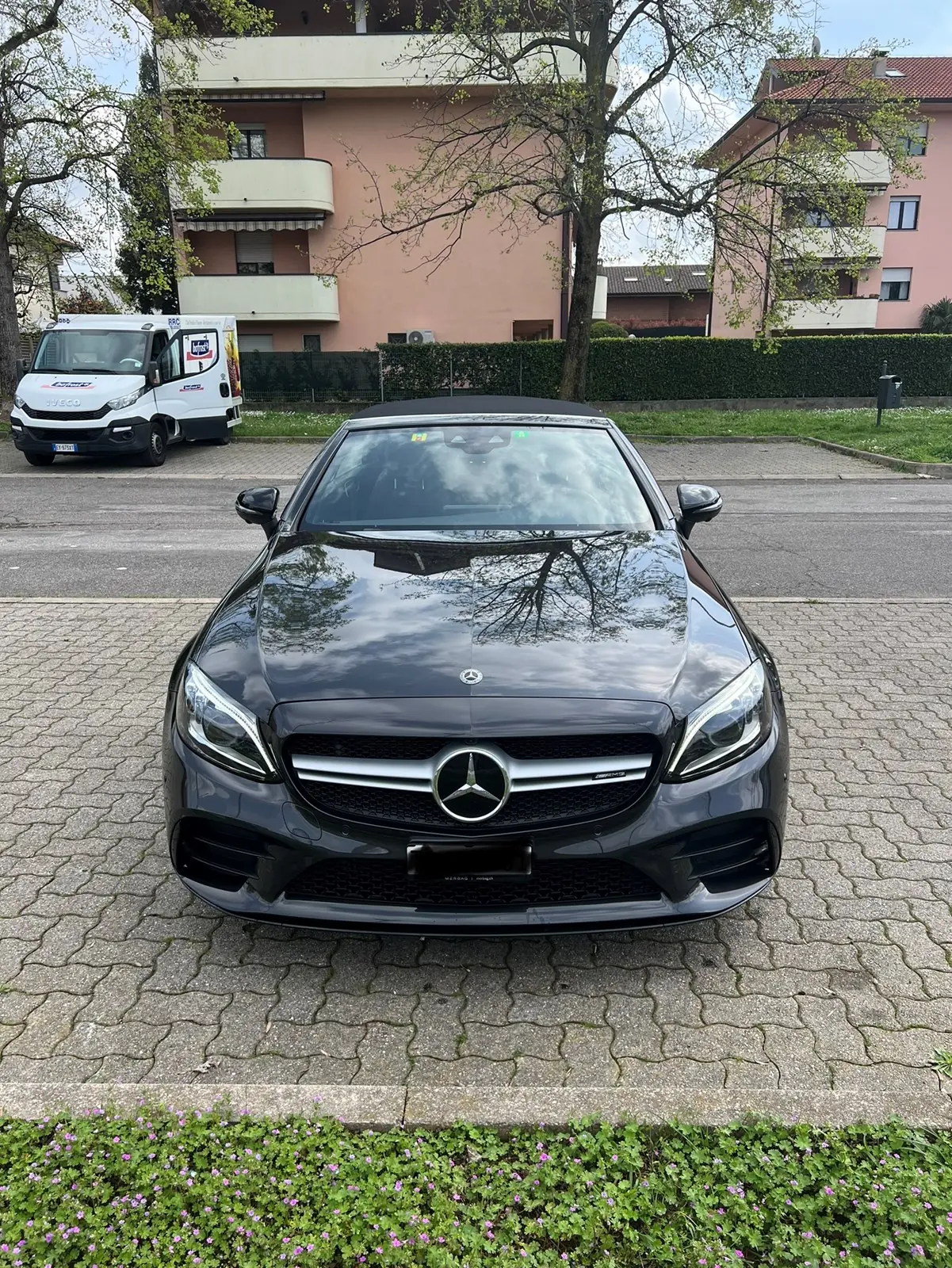 Mercedes-Benz C 43 AMG Cabriolet 4Matic — Décapotable sportive 390 ch, 47'000 km seulement