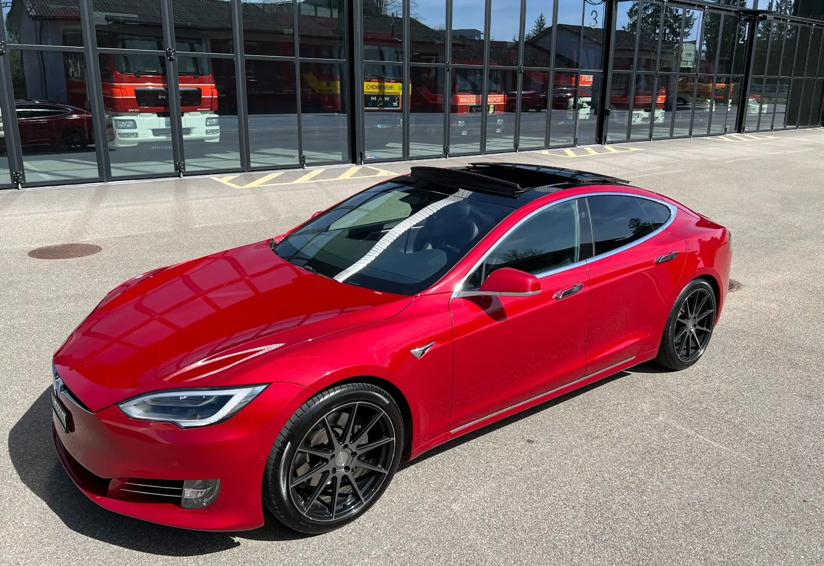 Tesla Model S 2018 occasion Bonau — 4
