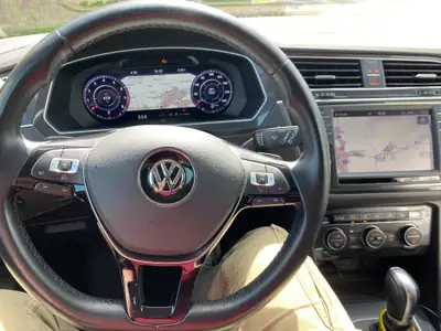 VW Tiguan 2.0 TSI Comfortline 4Motion — SUV polyvalent, intégrale performante — detail
