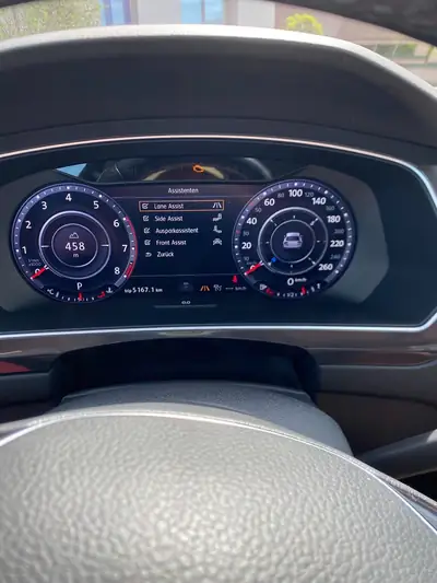 VW Tiguan 2.0 TSI Comfortline 4Motion — SUV polyvalent, intégrale performante — Thumbnail 10
