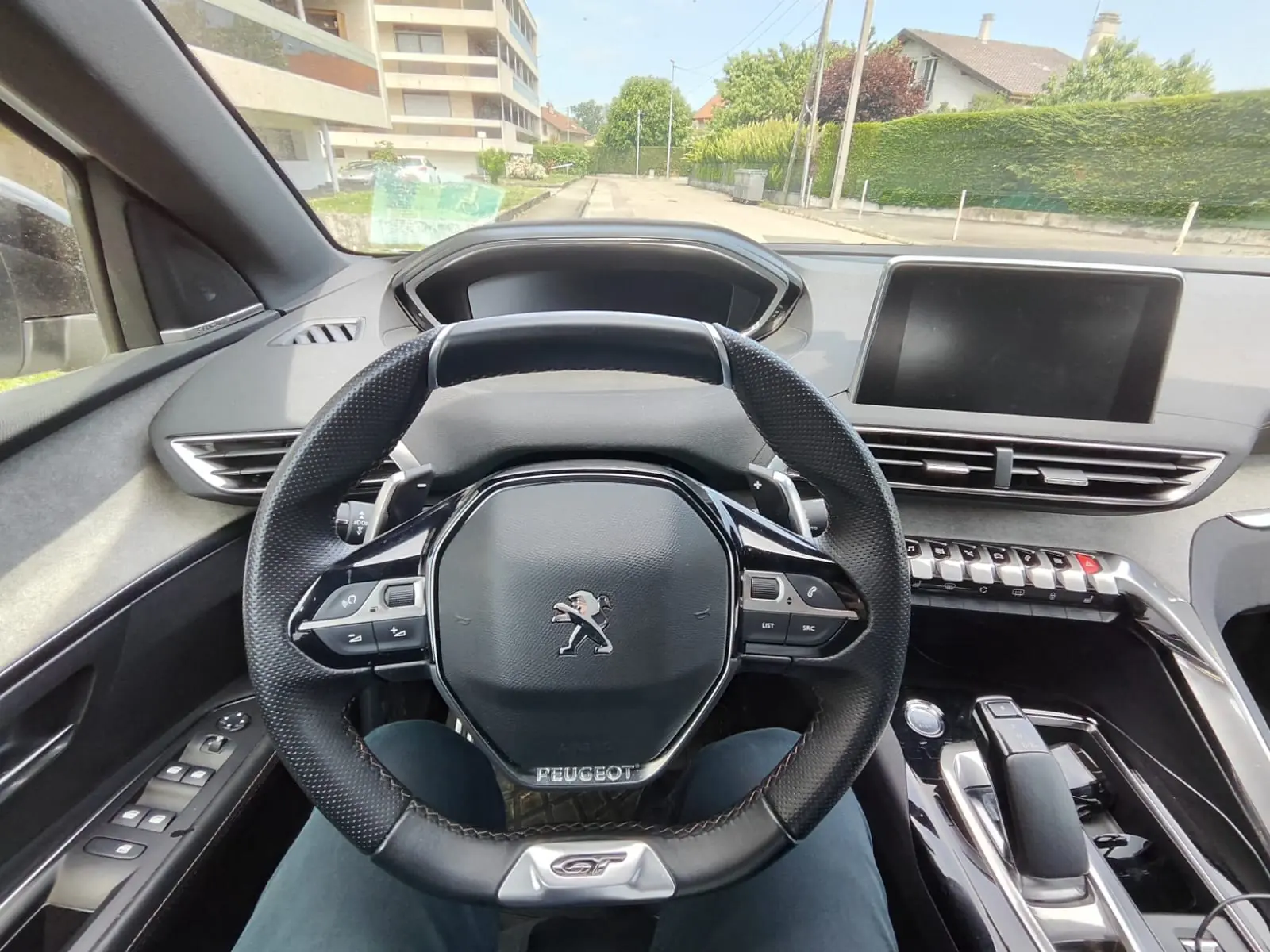 Peugeot 3008 2020 occasion Genève — 3