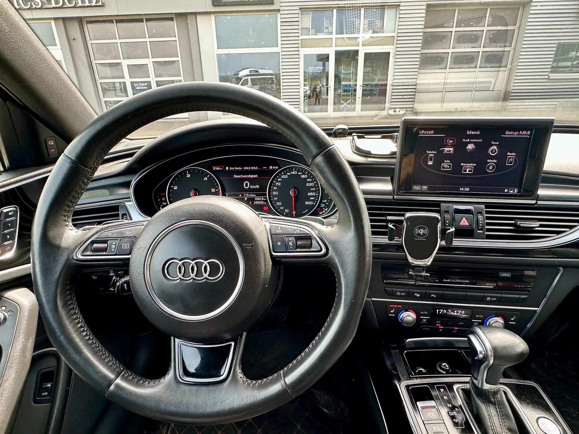 Audi A6 Avant 3.0 TDI V6 quattro — Break premium diesel, 204 ch dynamiques