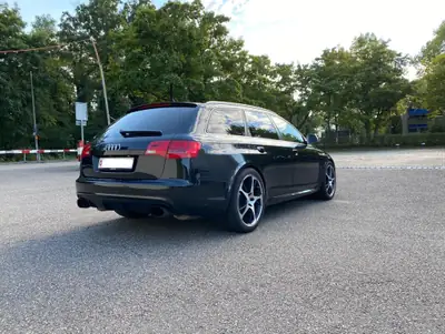 Audi RS6 Avant 5.0 TFSI V10 — Le break haute performance, 580 ch et 158'000 km — Armaturenbrett